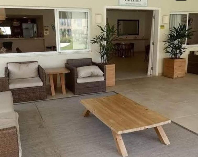 Apartamento Com Varanda - Sahy Mangaratiba Buitenkant foto